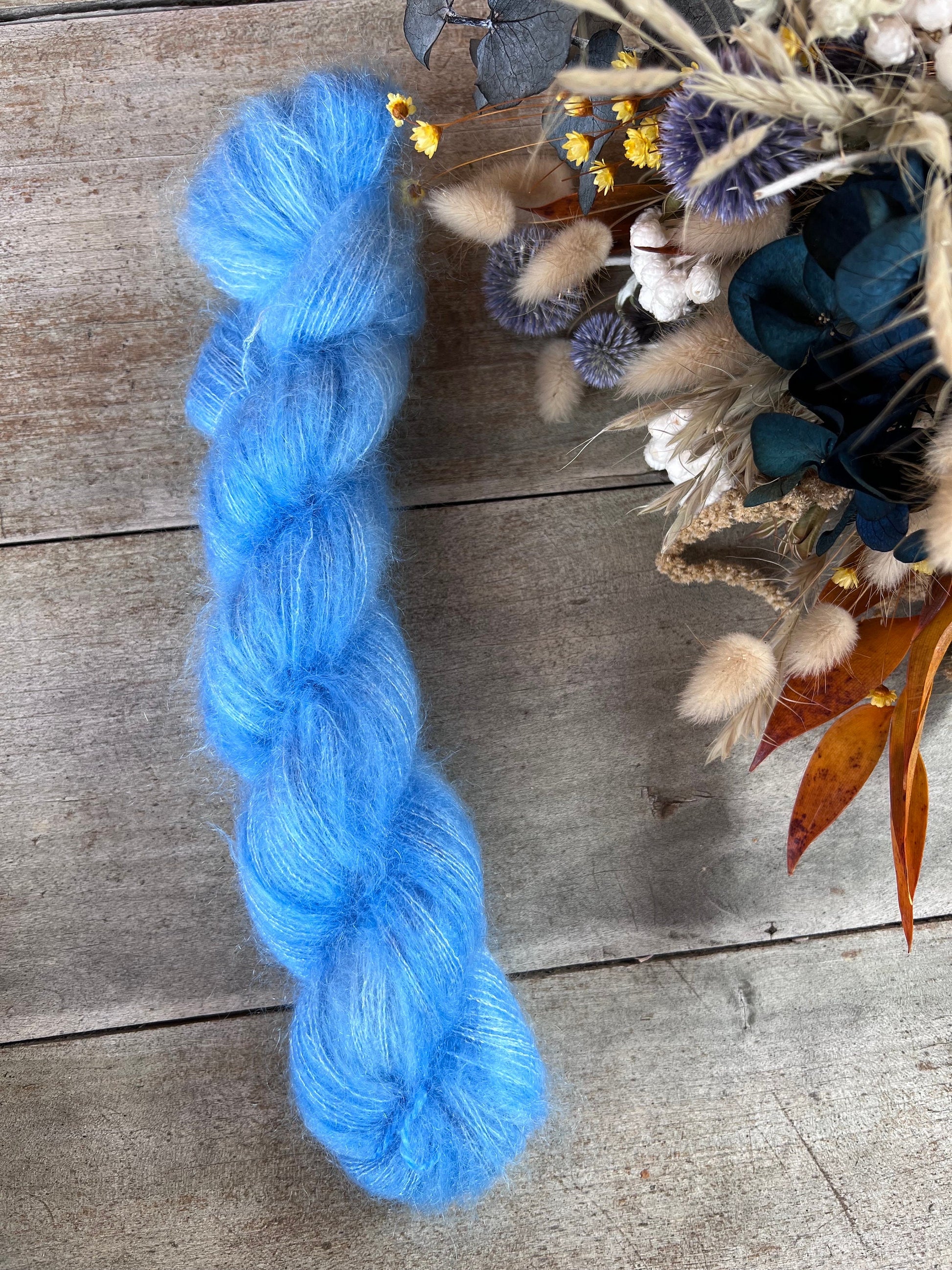 Laine teinte à la main coloris Flipper  Fingering Mérinos ou Mérinos nylon ou DK mérinos ou Lace Mohair et soie