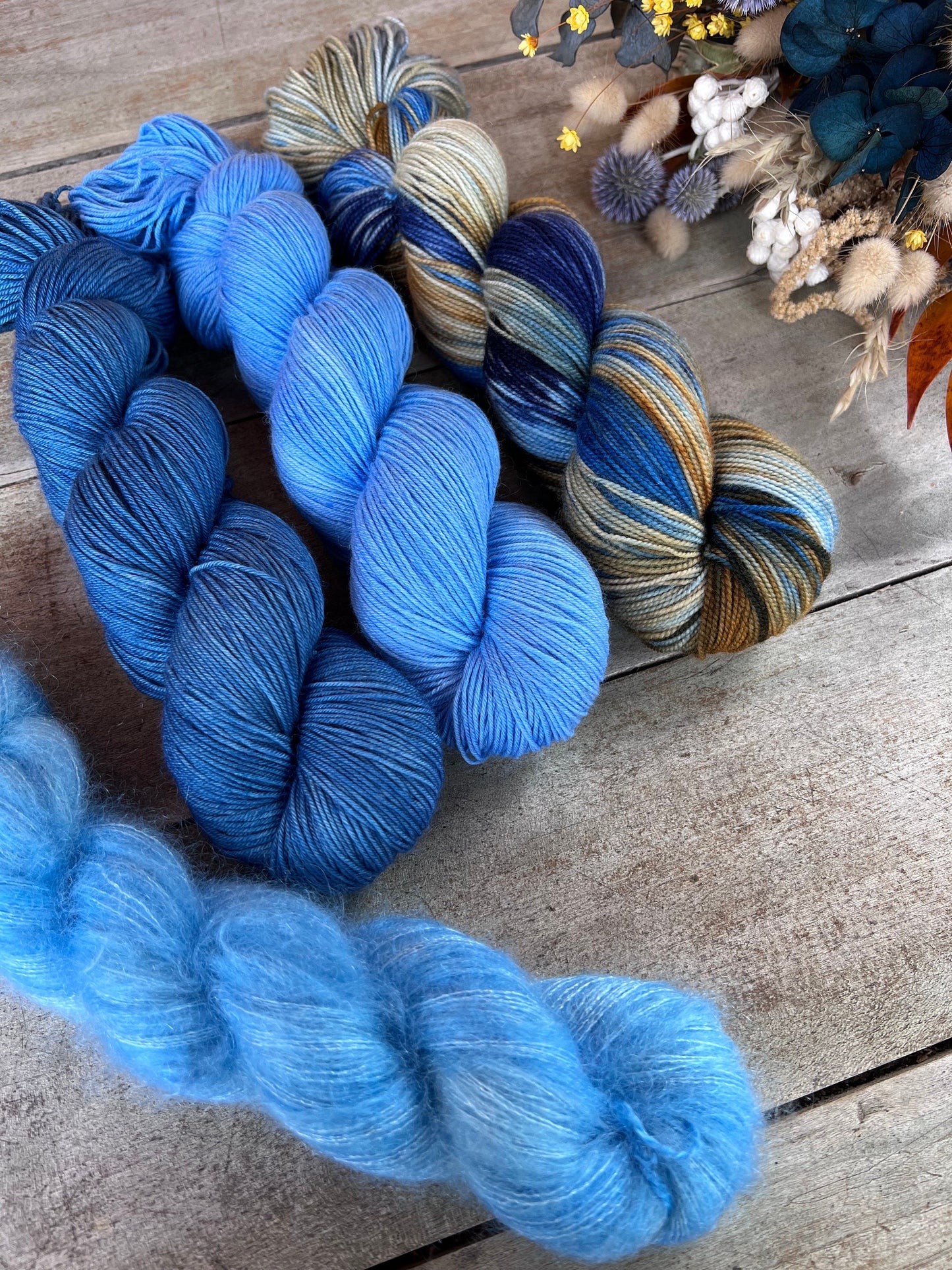 Laine teinte à la main coloris Flipper Fingering Mérinos ou Mérinos nylon ou DK mérinos ou Lace Mohair et soie