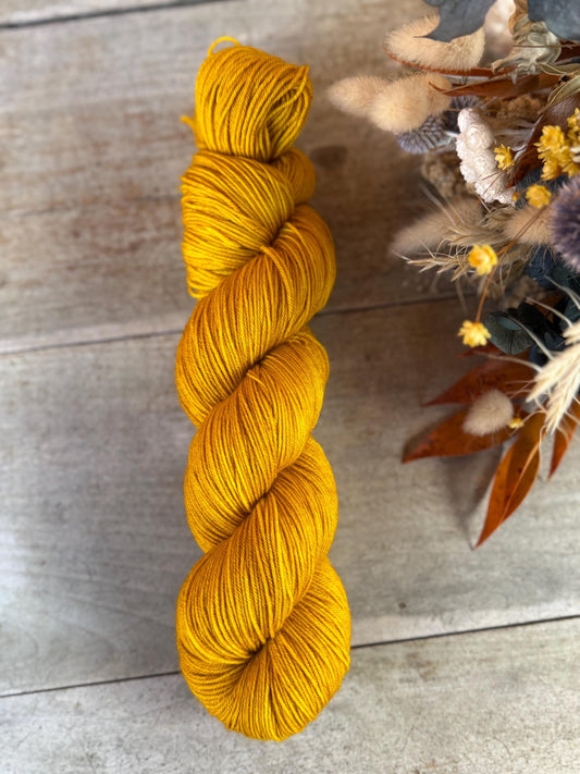 Laine teinte à la main Maïa Fingering Mérinos ou Mérinos nylon ou DK Mérinos ou Lace Mohair et soie