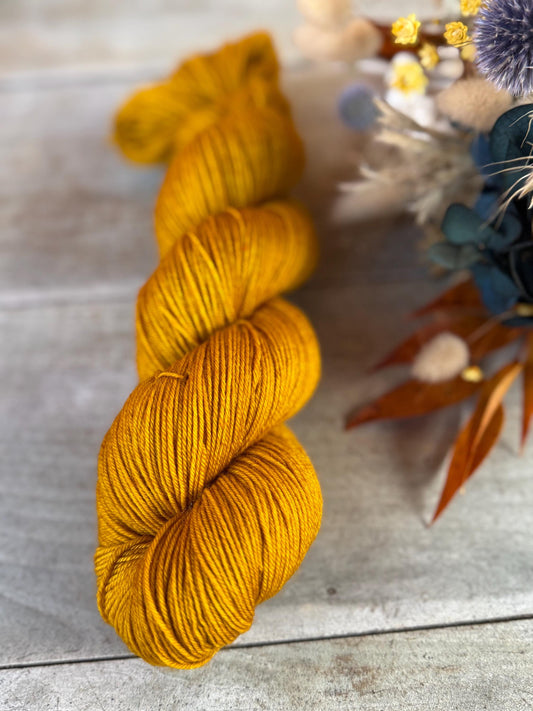 Laine teinte à la main Élouan Fingering Mérinos ou Mérinos nylon ou DK Mérinos ou Lace Mohair et soie