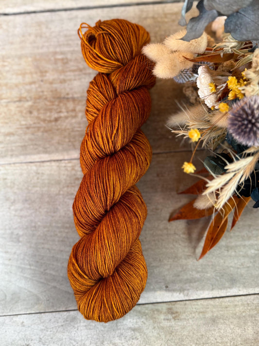 Laine teinte à la main Lilian Fingering Mérinos ou Mérinos nylon ou DK Mérinos ou Lace Mohair et soie