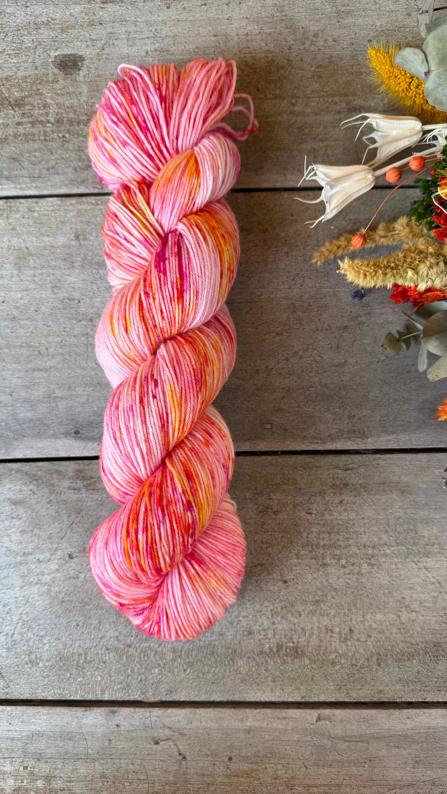 DANSEUSE - Laine teinte à la main - Base au choix : Fingering Mérinos avec ou sans nylon / DK Mérinos / Kid Mohair et Soie