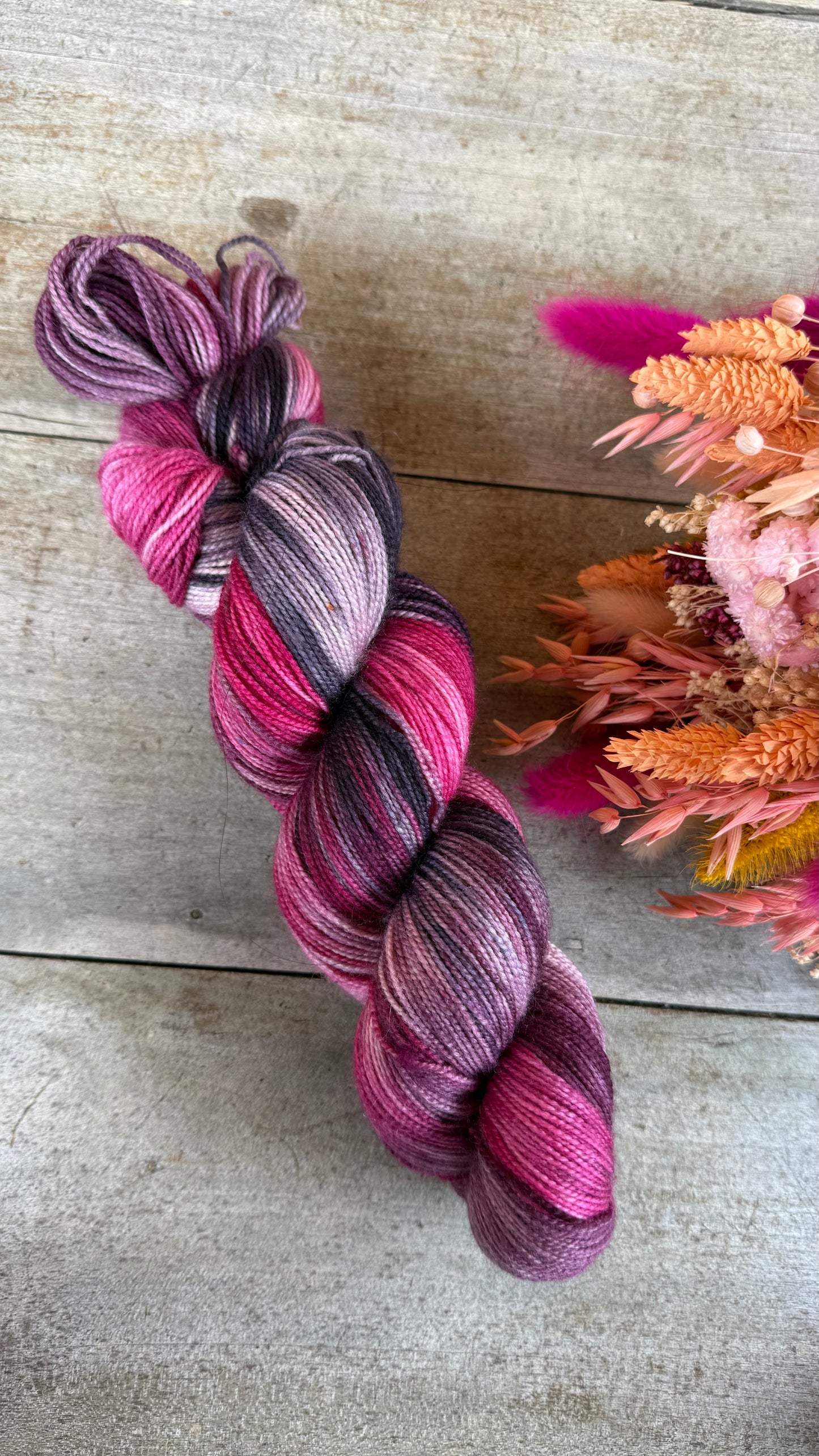 BERTILLE - Laine teinte à la main - Base au choix : Fingering Mérinos avec ou sans nylon / DK Mérinos / Kid Mohair et Soie