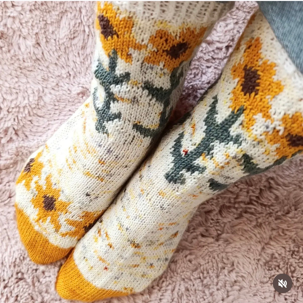 Kit Laine chaussettes "Tournesocks" – Édition Spéciale Endométriose