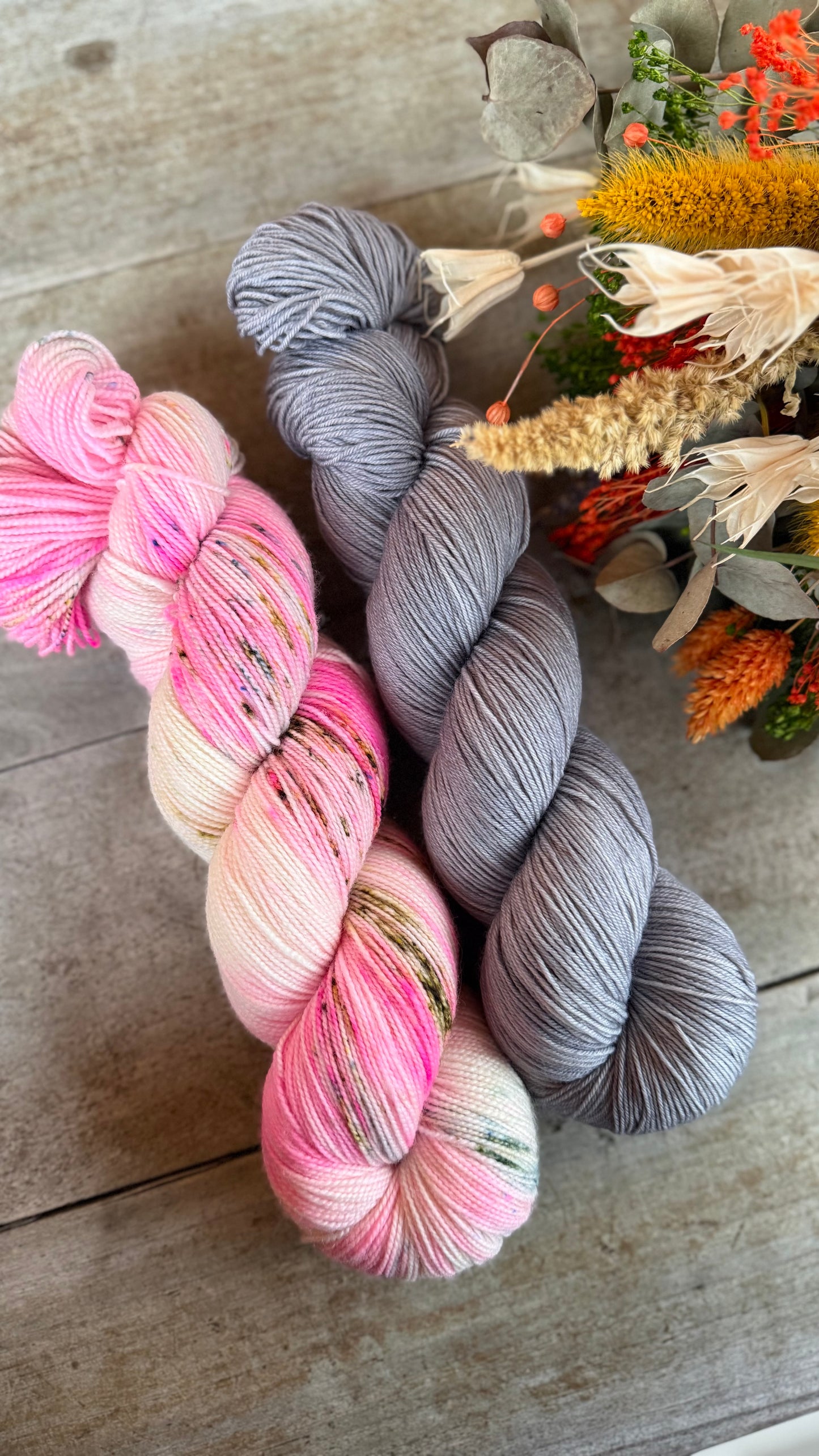 PERLE - Laine teinte à la main - Base au choix : Fingering Mérinos avec ou sans nylon / DK Mérinos / Kid Mohair et Soie