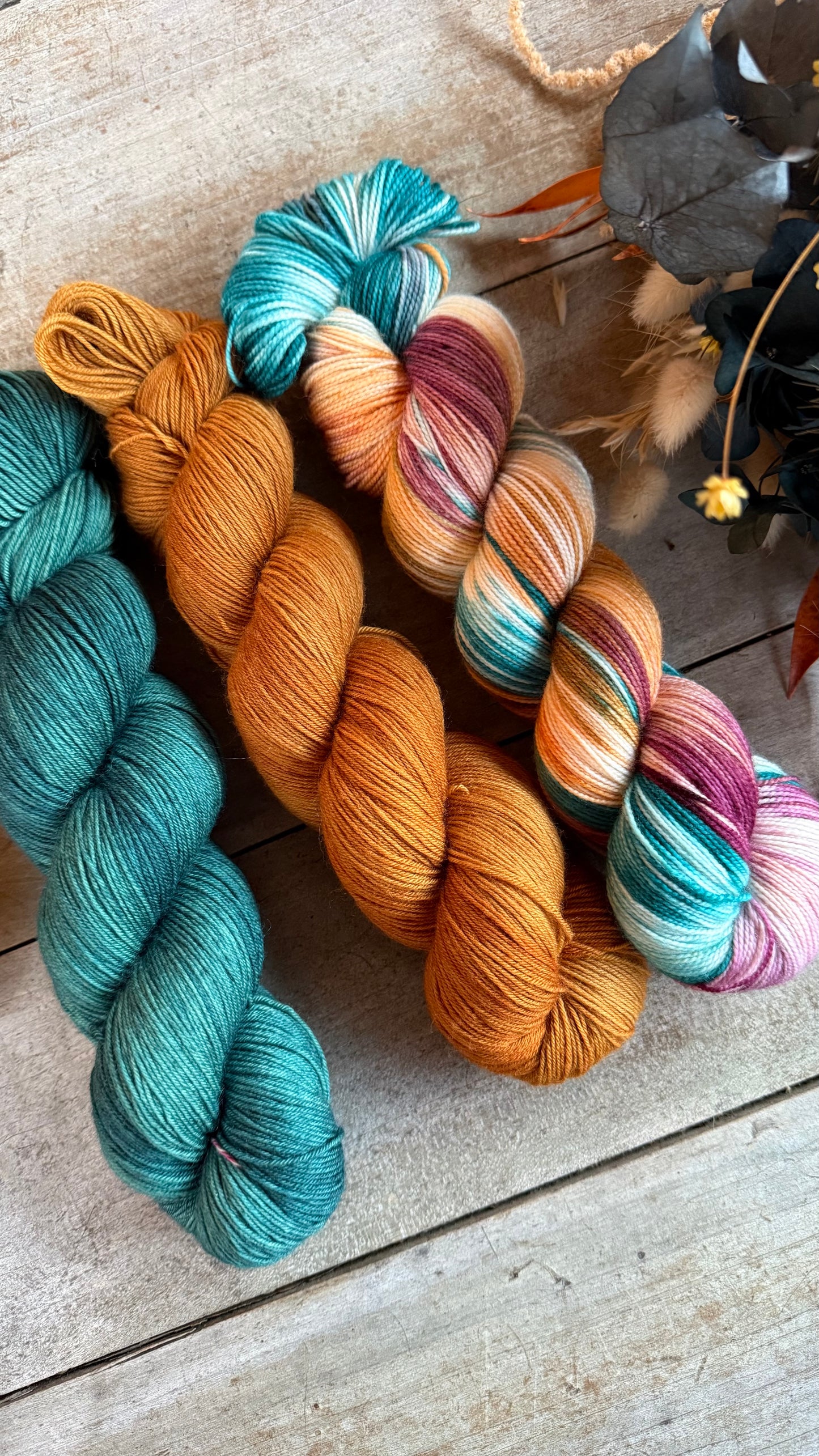 PACIFIQUE - Laine teinte à la main - Fingering Mérinos Nylon superwash