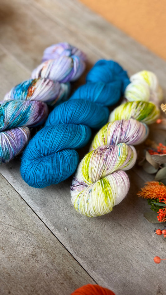 ORCHIDÉE - Laine teinte à la main - Fingering Mérinos Nylon superwash