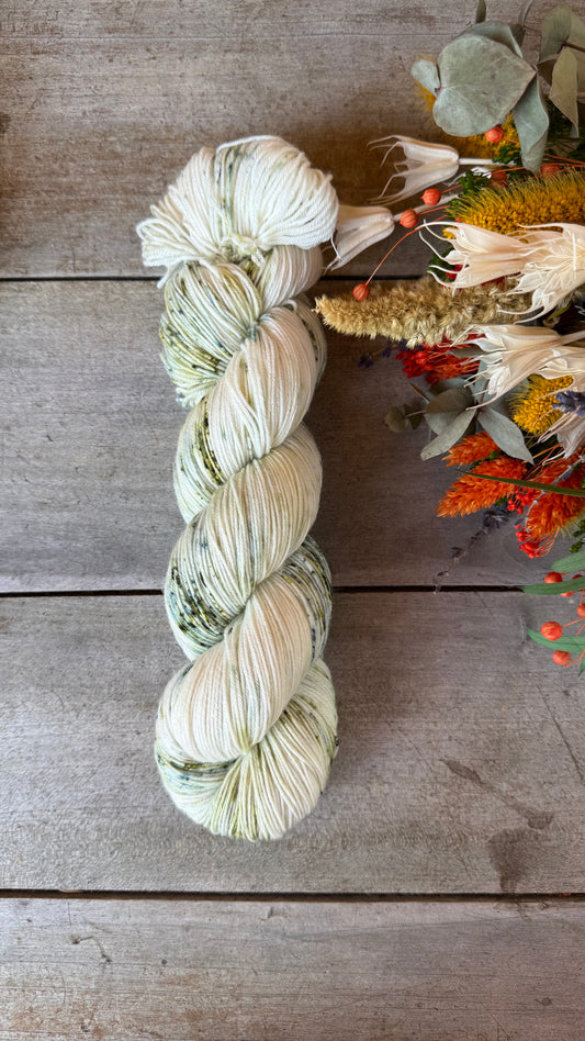 FRAÎCHE - Laine teinte à la main - Base au choix : Fingering Mérinos avec ou sans nylon / DK Mérinos / Kid Mohair et Soie