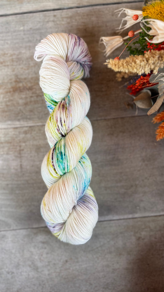 ORCHIDÉE - Laine teinte à la main - Fingering Mérinos Nylon superwash
