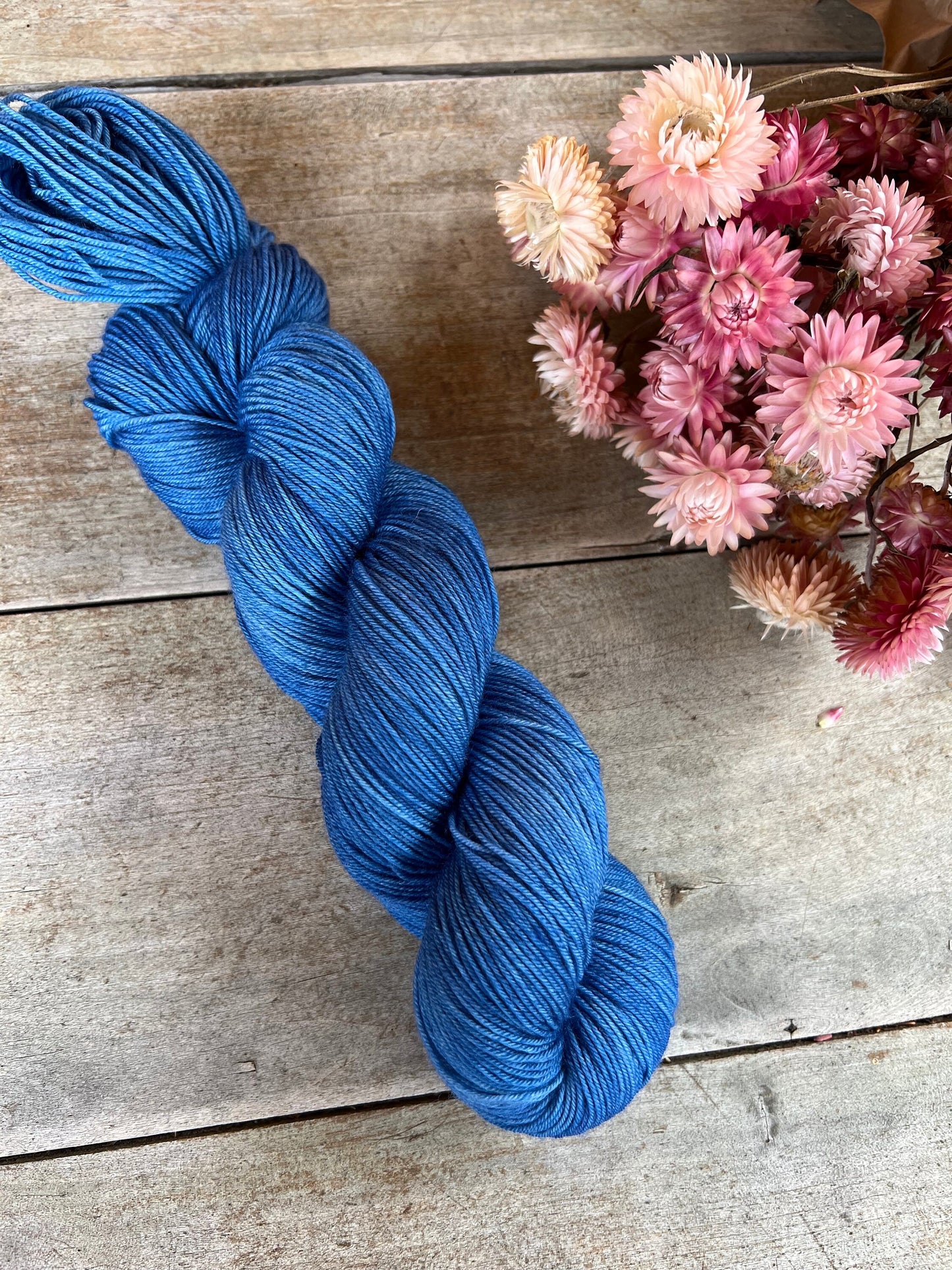 ANGEL - Laine teinte à la main - Base au choix : Fingering Mérinos avec ou sans nylon / DK Mérinos / Kid Mohair et Soie