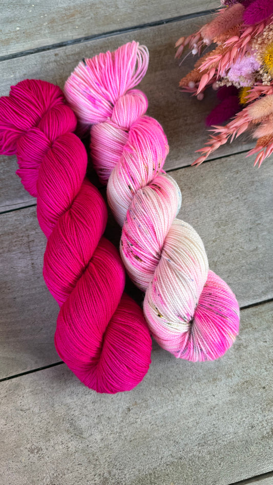 ARIEL - Laine teinte à la main - Fingering Mérinos Nylon superwash