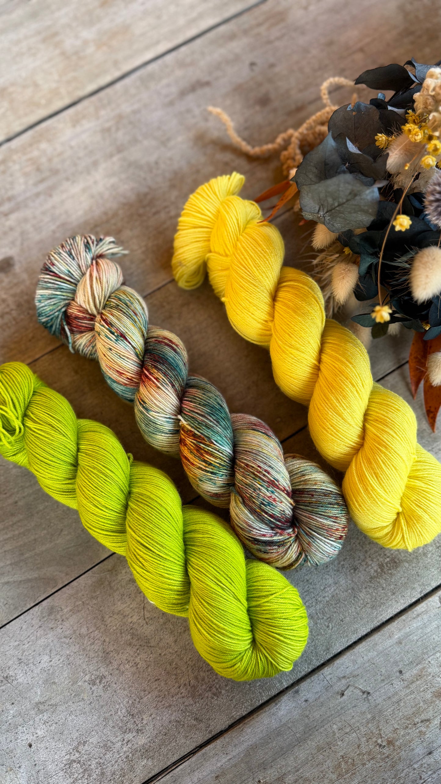 NARA - Laine teinte à la main - Fingering Mérinos Nylon superwash