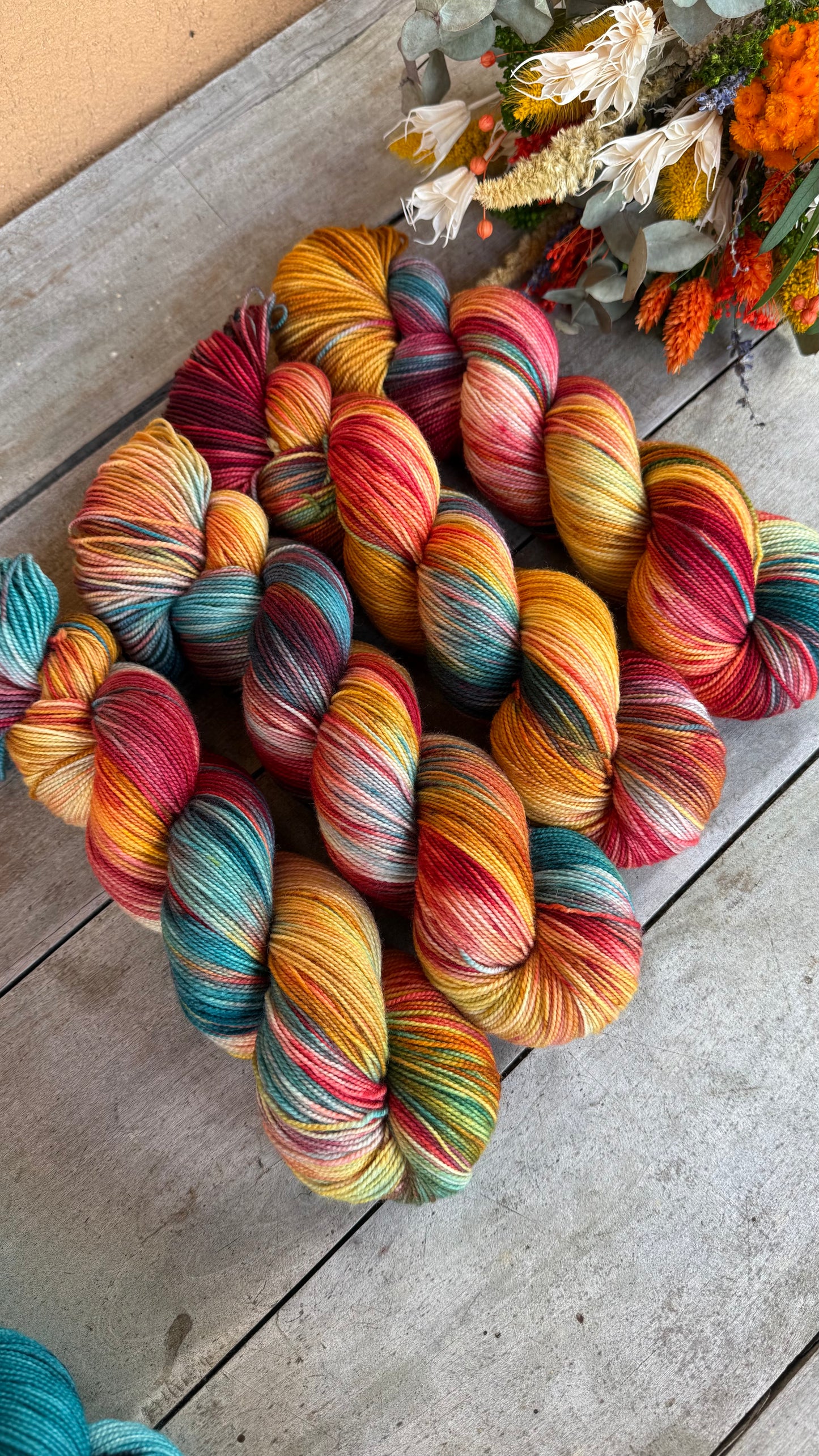 AFRICA FLASH - Laine teinte à la main - Fingering Mérinos Nylon superwash