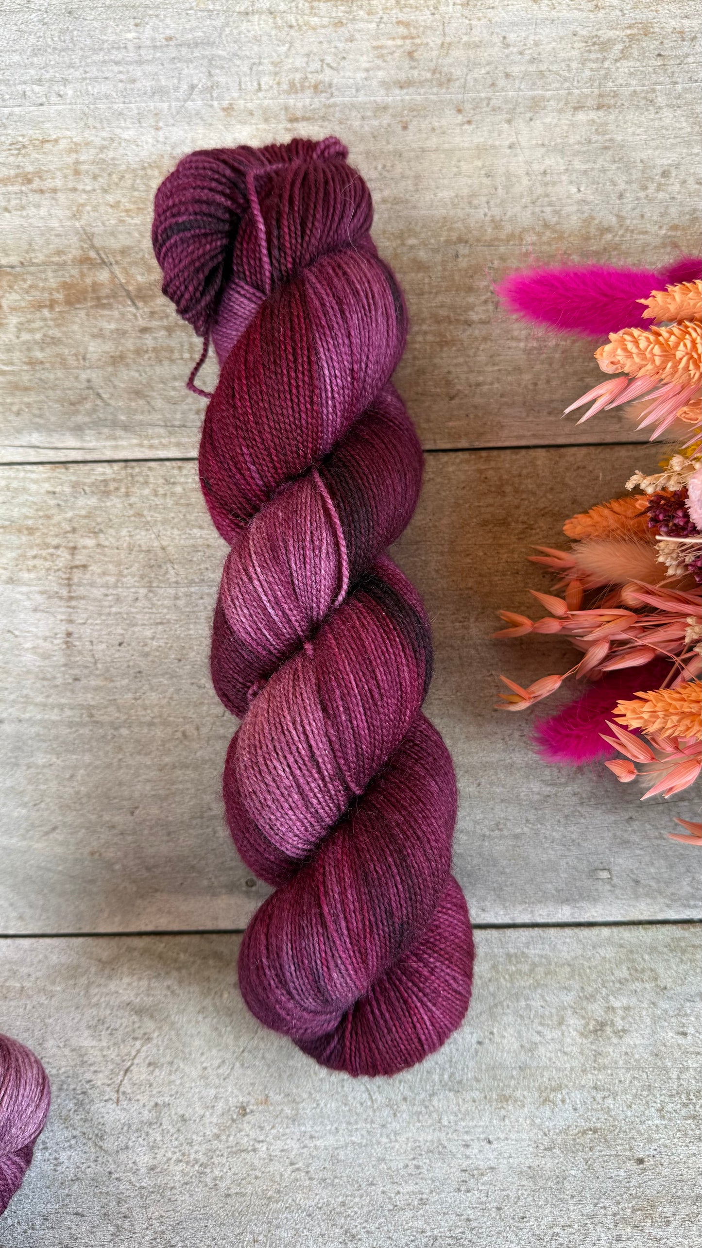 BERTHE - Laine teinte à la main - Base au choix : Fingering Mérinos avec ou sans nylon / DK Mérinos / Kid Mohair et Soie