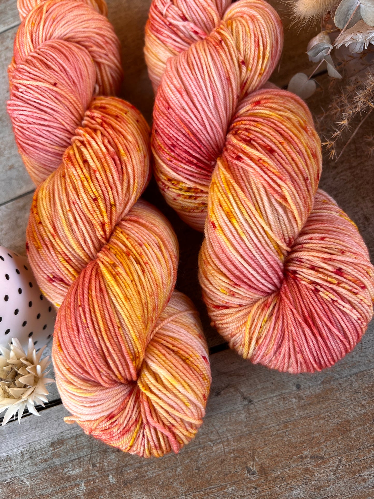 ROSE CITRON - Laine teinte à la main - Base au choix : Fingering Mérinos avec ou sans nylon / DK Mérinos / Kid Mohair et Soie