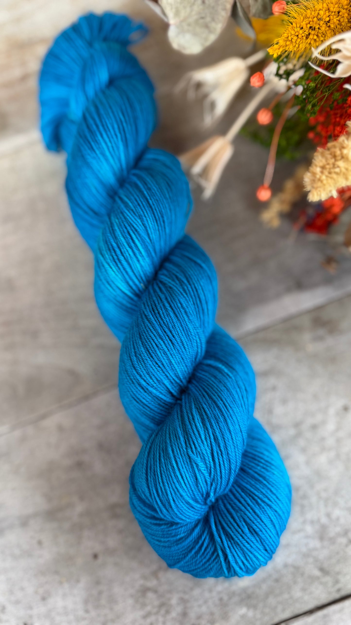 BRUT - Laine teinte à la main - Base au choix : Fingering Mérinos avec ou sans nylon / DK Mérinos / Kid Mohair et Soie
