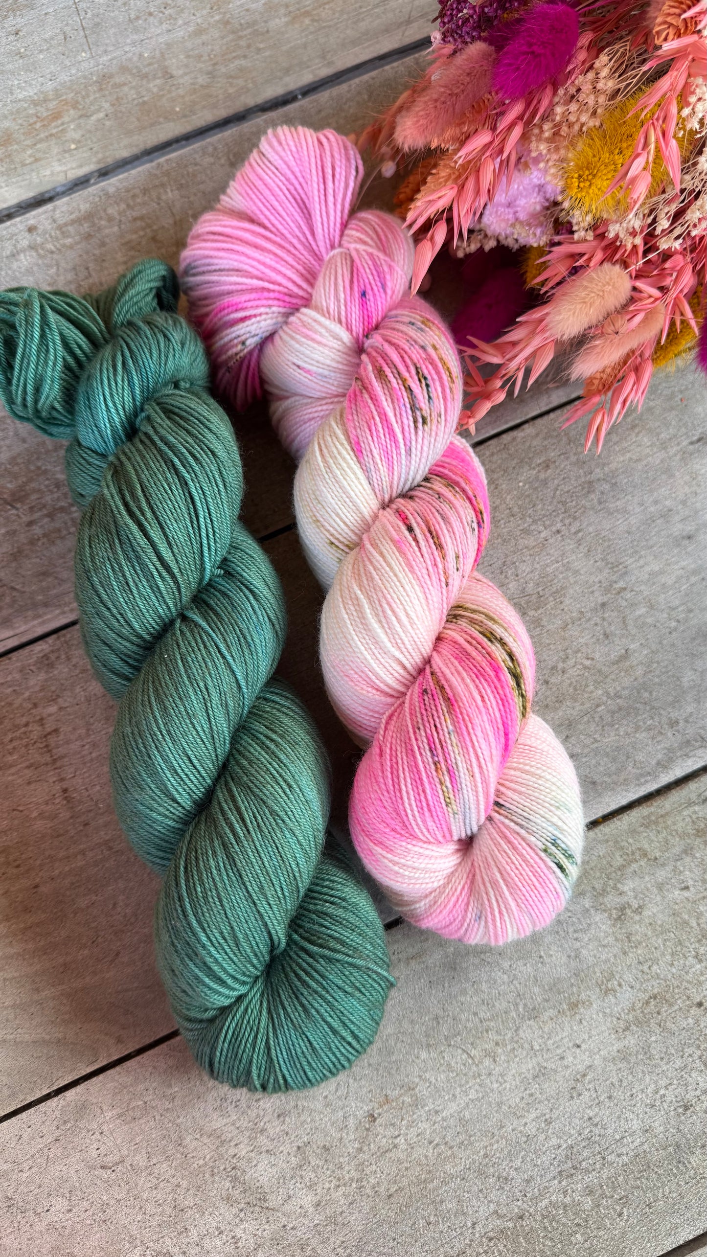 ARIEL - Laine teinte à la main - Fingering Mérinos Nylon superwash