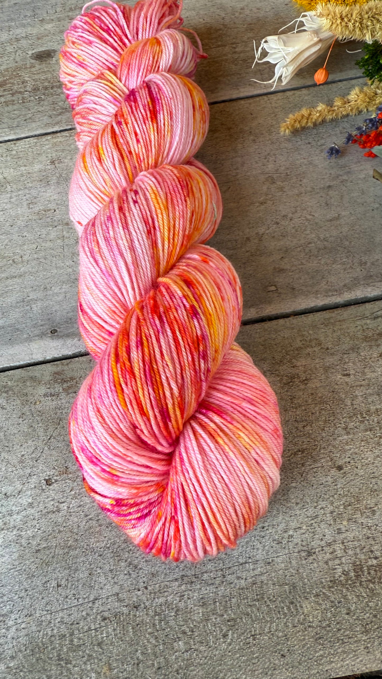 DANSEUSE - Laine teinte à la main - Base au choix : Fingering Mérinos avec ou sans nylon / DK Mérinos / Kid Mohair et Soie