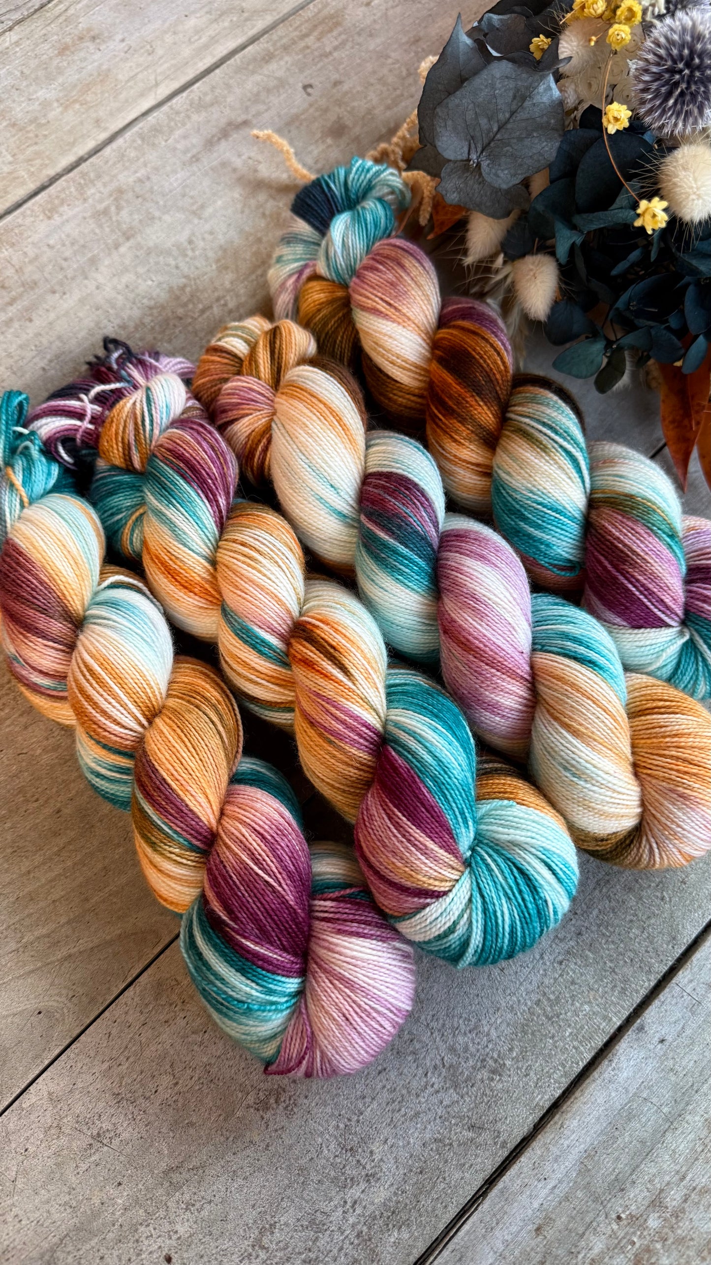 PACIFIQUE - Laine teinte à la main - Fingering Mérinos Nylon superwash