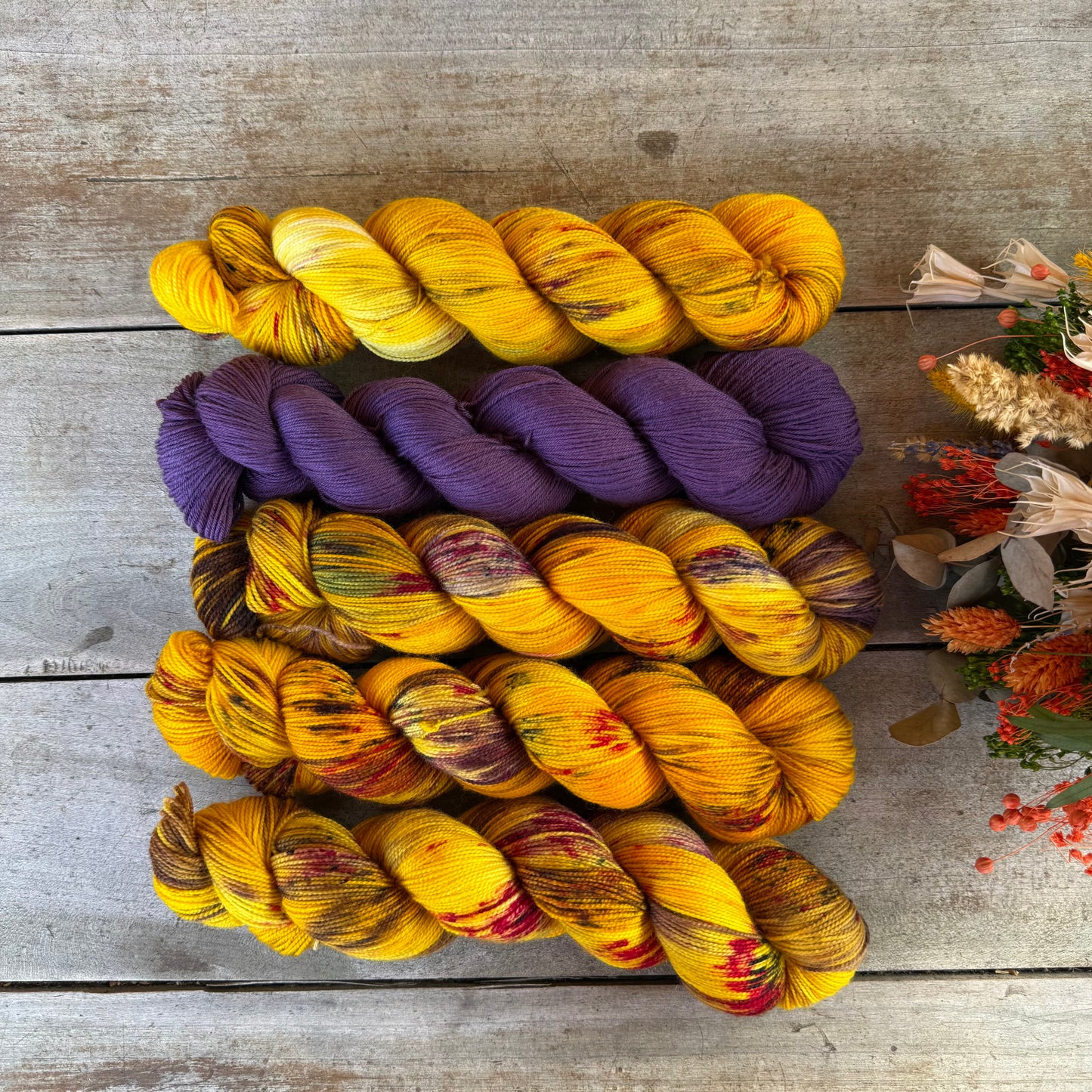 Kit de laine pour tricoter le Dragonfly Sweater par Elenor Mortensen