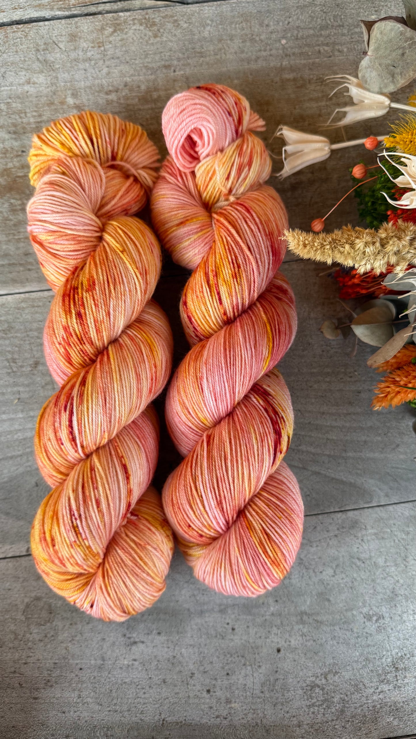 ROSE CITRON - Laine teinte à la main - Base au choix : Fingering Mérinos avec ou sans nylon / DK Mérinos / Kid Mohair et Soie