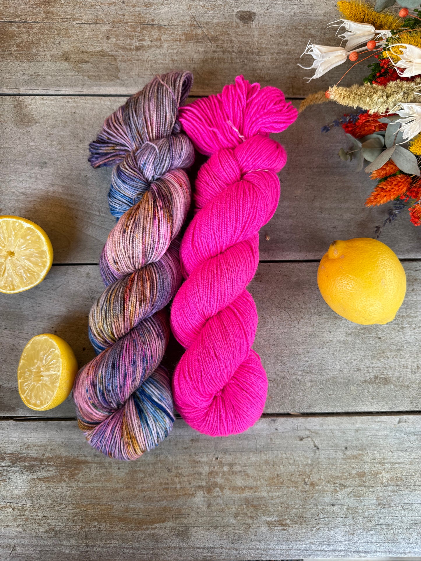 Les KITS de l’été, 2 ÉCHEVEAUX en laine Mérinos fingering coordonnés