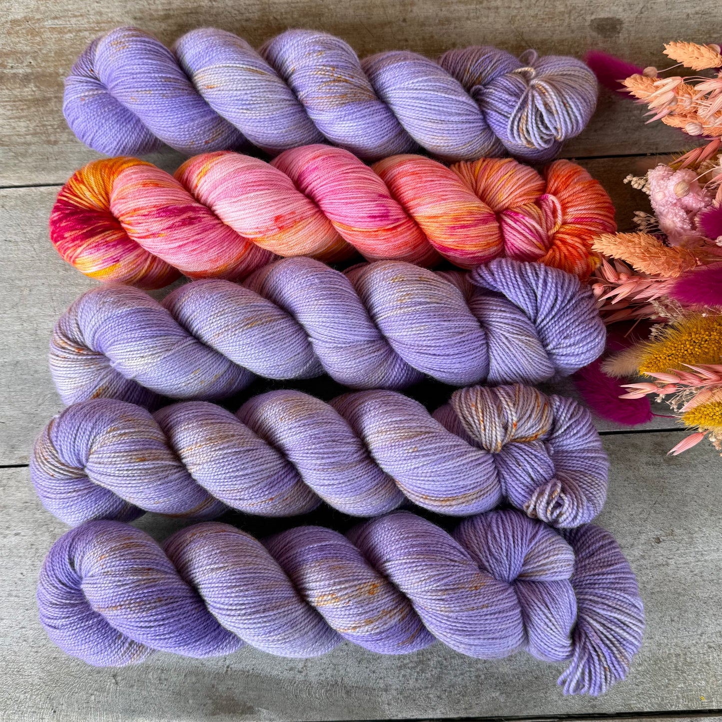 Kit de laine pour tricoter le Dragonfly Sweater par Elenor Mortensen