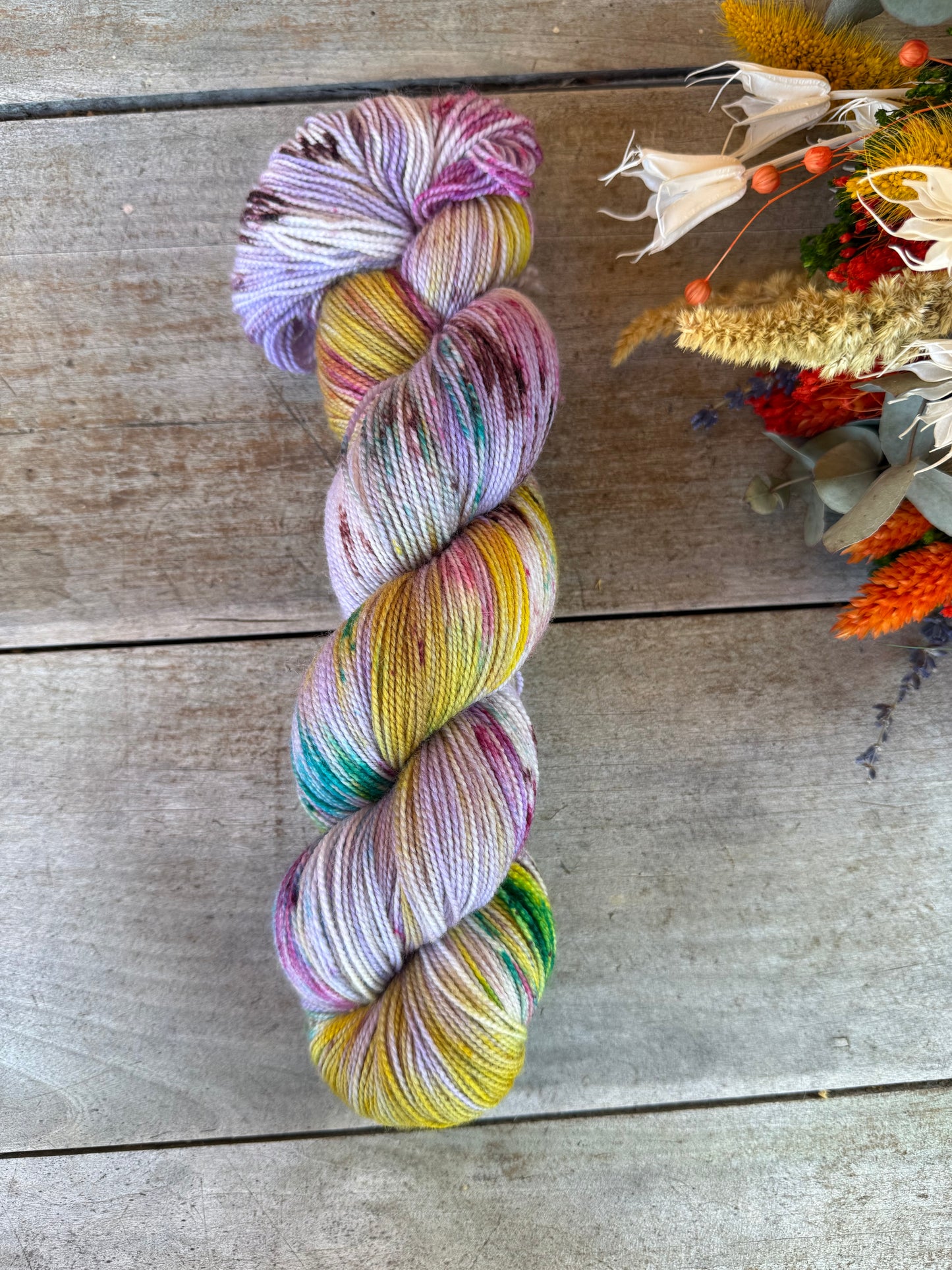 DOLORÈS - Laine teinte à la main - Fingering Mérinos Nylon superwash