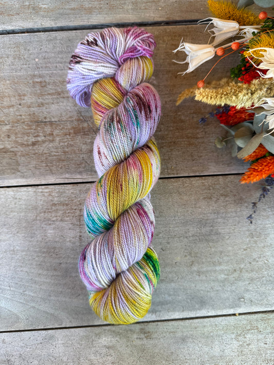 DOLORÈS - Laine teinte à la main - Fingering Mérinos Nylon superwash
