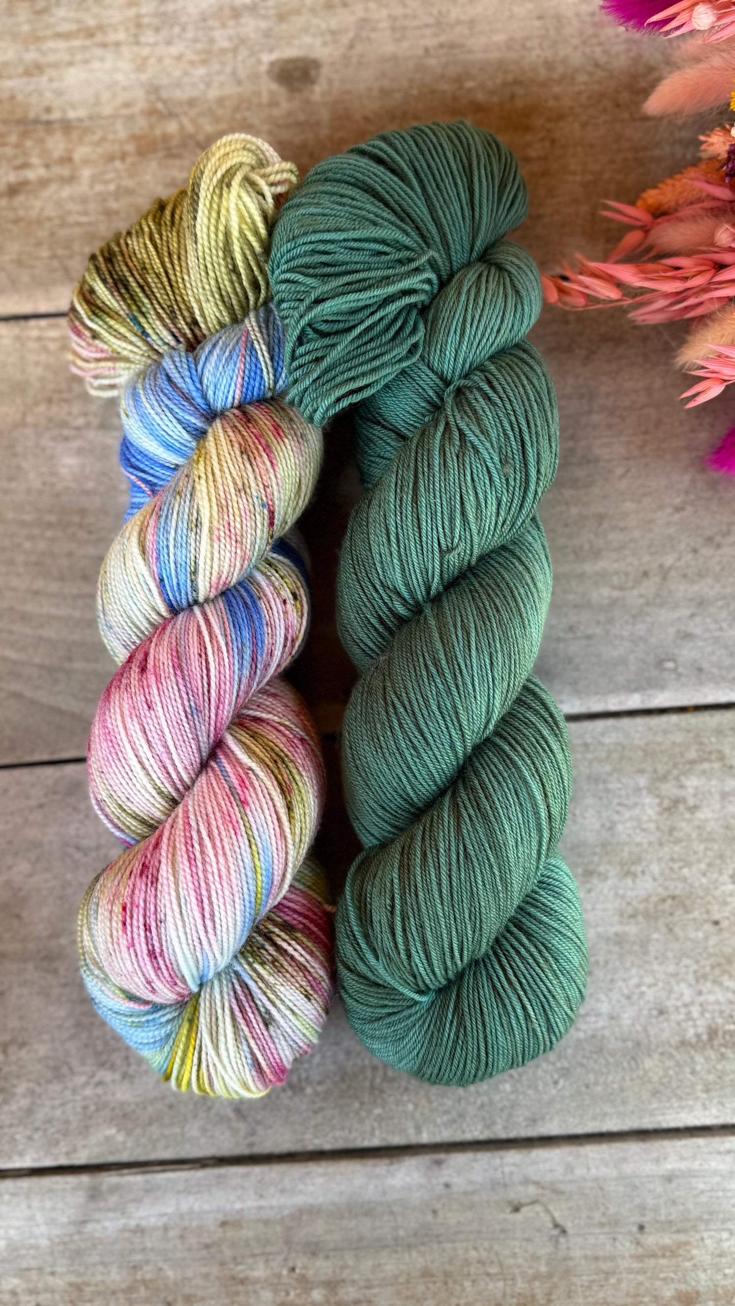 NÉNUPHAR - Laine teinte à la main - Fingering Mérinos Nylon superwash