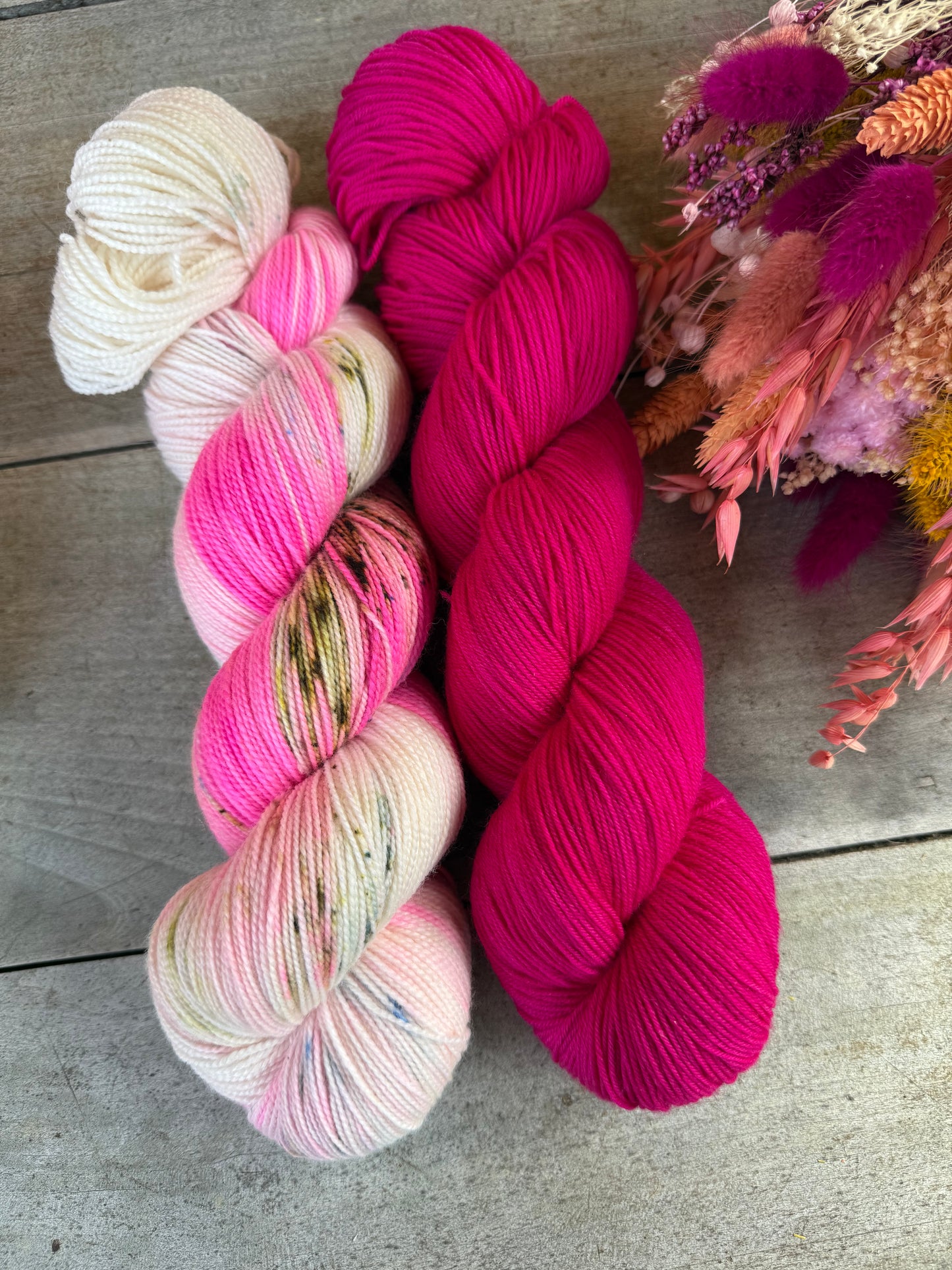 ARIEL - Laine teinte à la main - Fingering Mérinos Nylon superwash