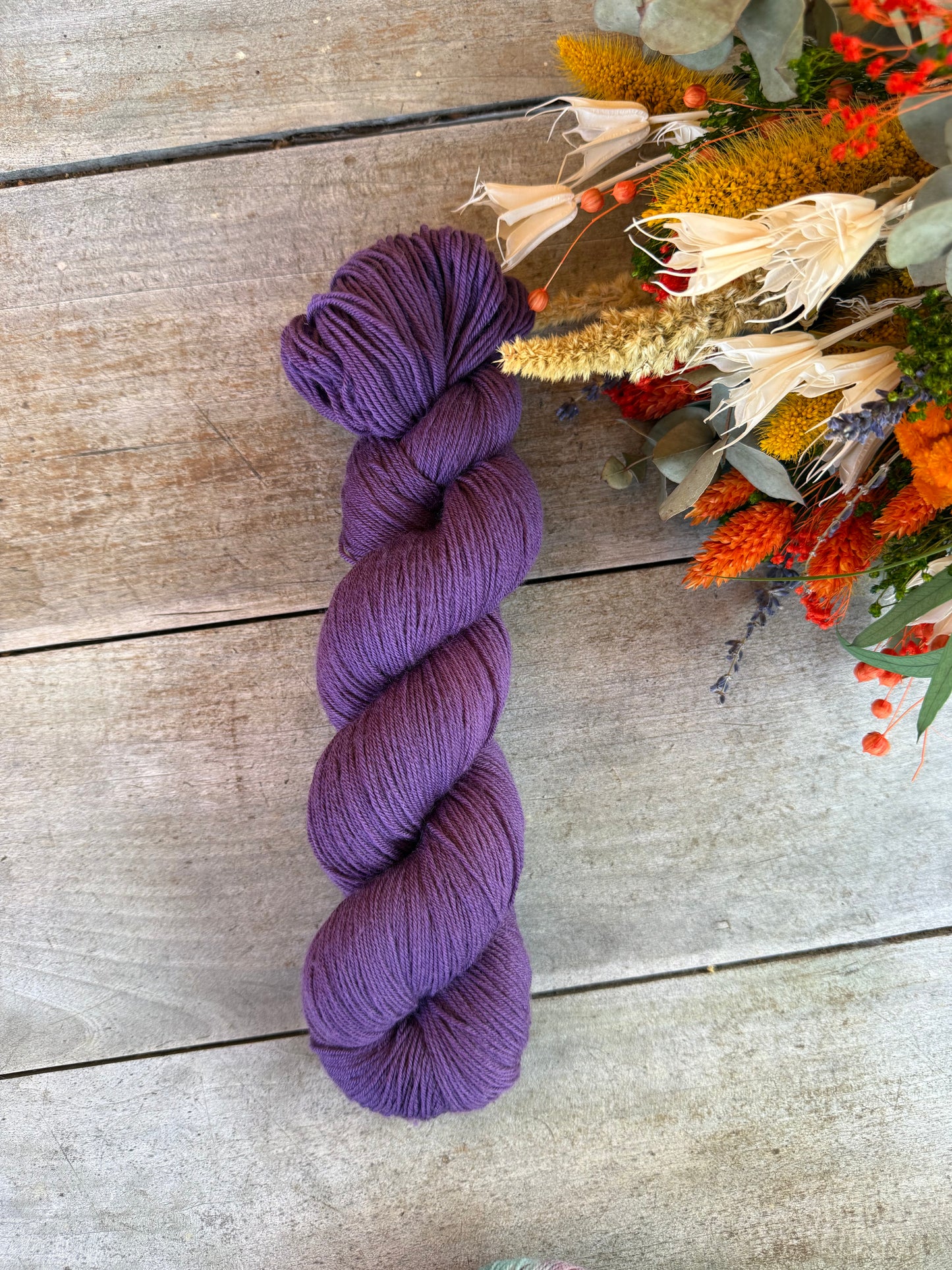 VIOLETTE - Laine teinte à la main - Base au choix : Fingering Mérinos avec ou sans nylon / DK Mérinos / Kid Mohair et Soie