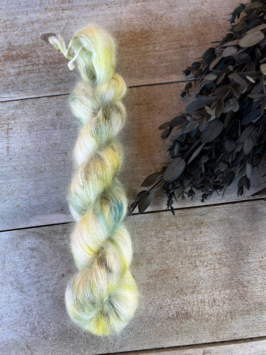 FRAÎCHE - Laine teinte à la main - Base au choix : Fingering Mérinos avec ou sans nylon / DK Mérinos / Kid Mohair et Soie