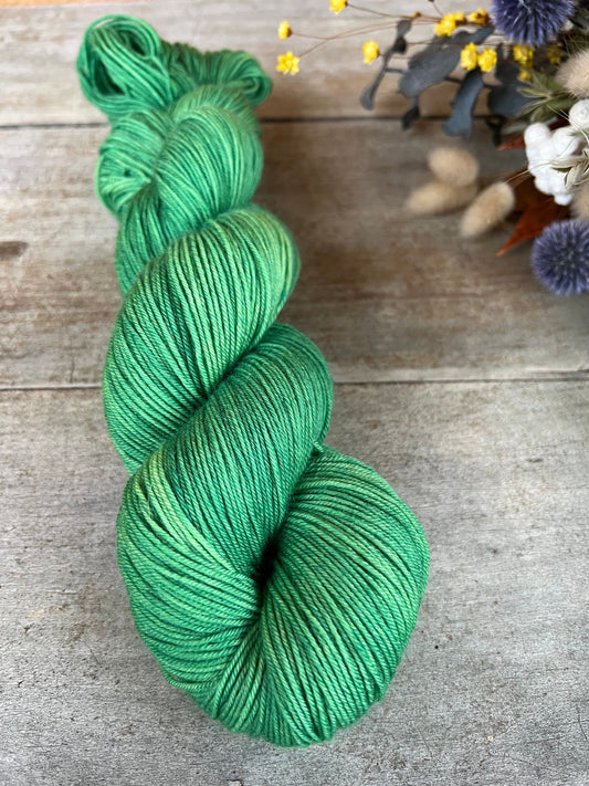 Laine teinte à la main Ali Fingering Mérinos ou Mérinos nylon ou DK Mérinos ou Lace Mohair et soie