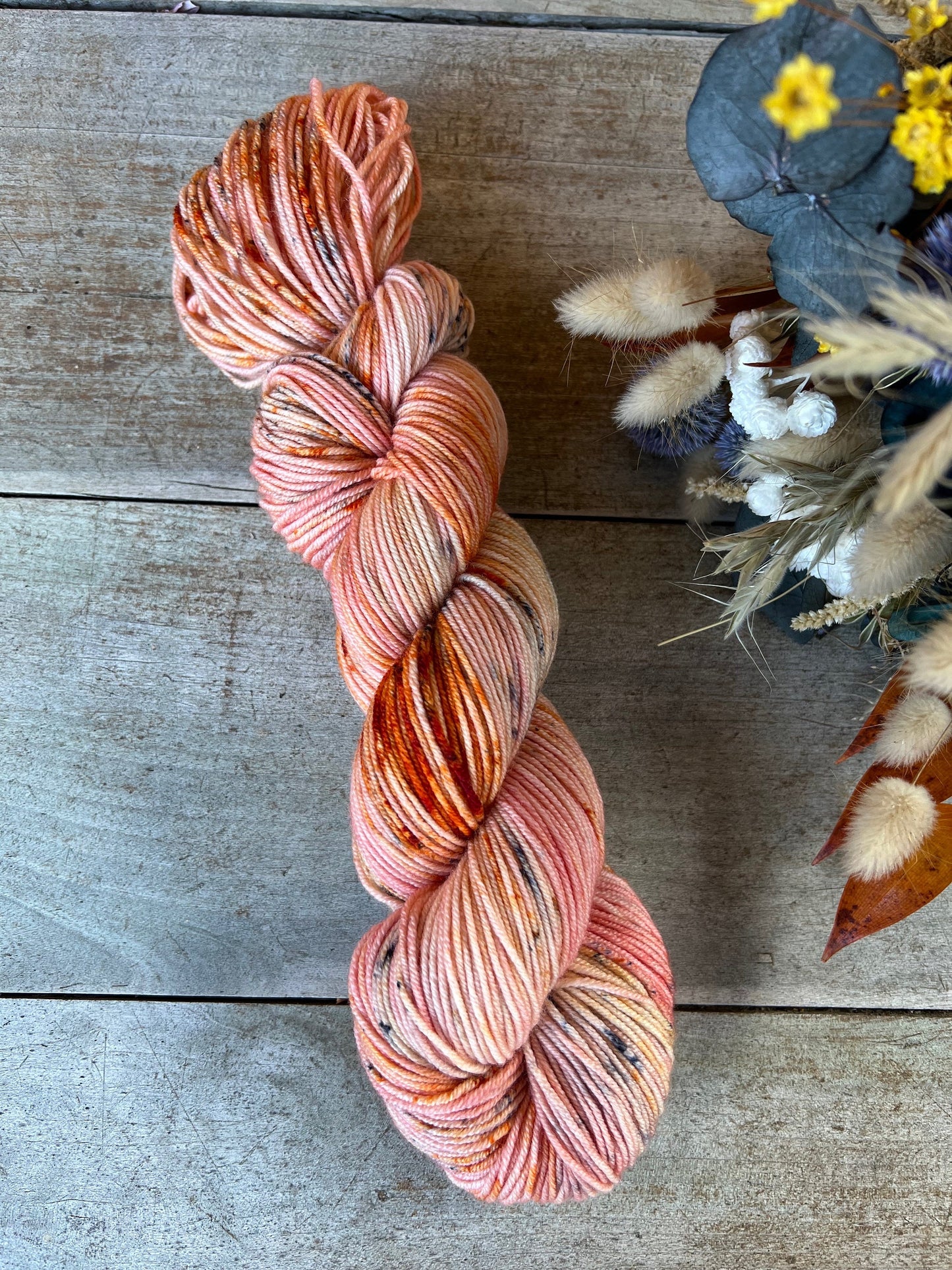 Laine teinte à la main coloris Pomelos Fingering Mérinos ou Mérinos nylon ou DK Mérinos ou Lace Mohair et soie