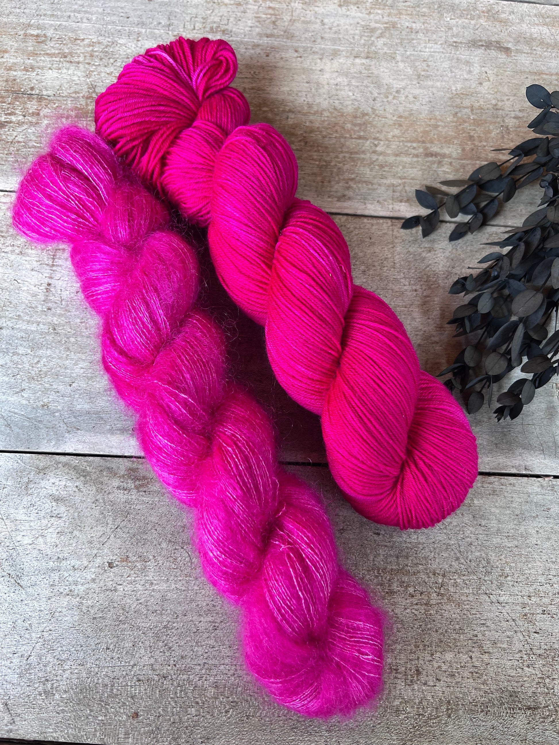 Laine teinte à la main coloris Joy Fingering mérinos ou Mérinos nylon ou DK Mérinos ou Lace Mohair et soie