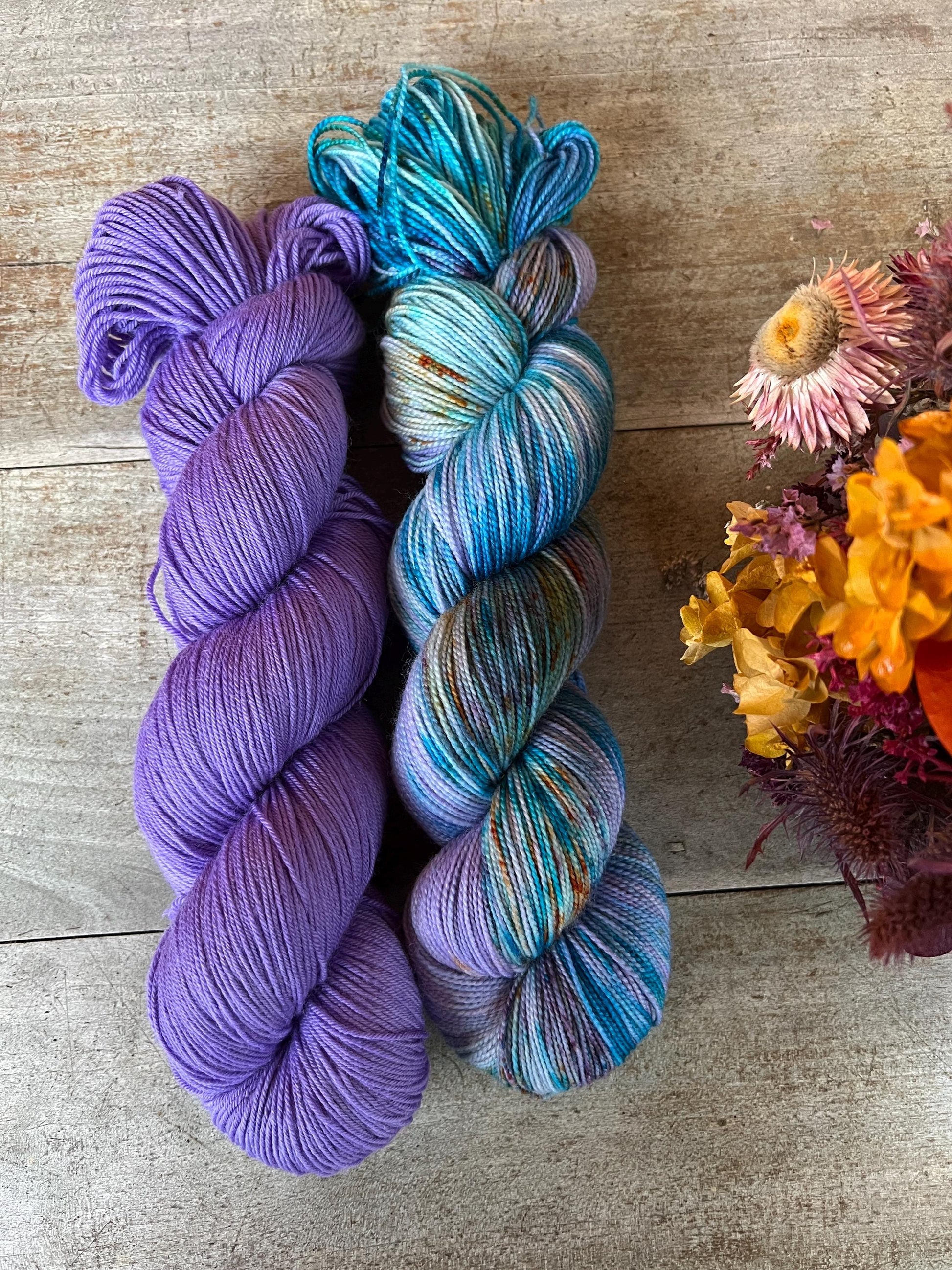Laine teinte à la main Lilly FINGERING Mérinos ou Mérinos nylon ou DK Mérinos ou LACE Mohair et soie
