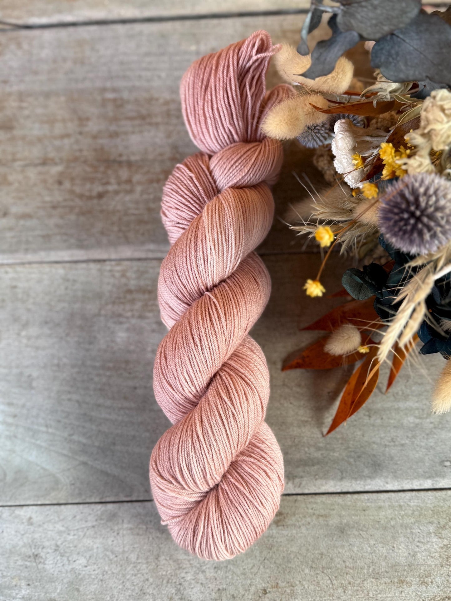 Laine teinte à la main Rosée  Fingering Mérinos ou Mérinos nylon ou DK Mérinos ou Lace Mohair et soie