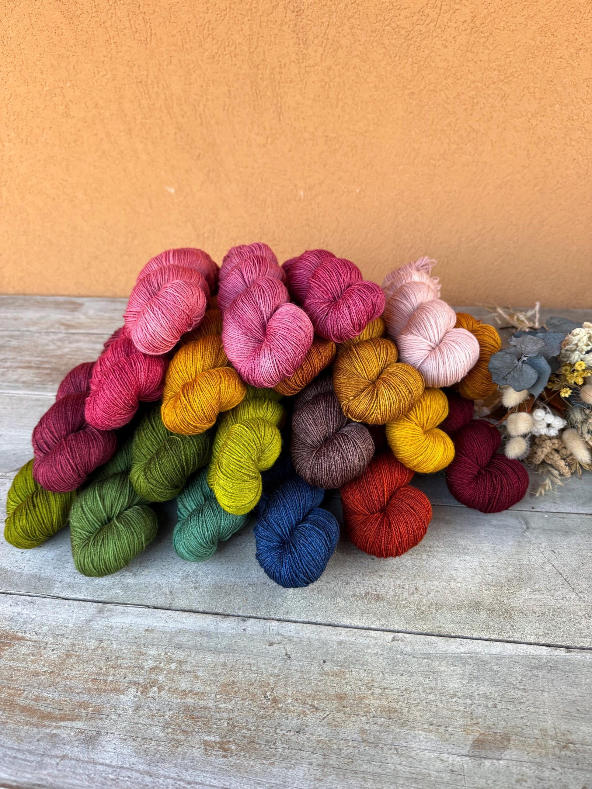 Laine teinte à la main Élouan Fingering Mérinos ou Mérinos nylon ou DK Mérinos ou Lace Mohair et soie
