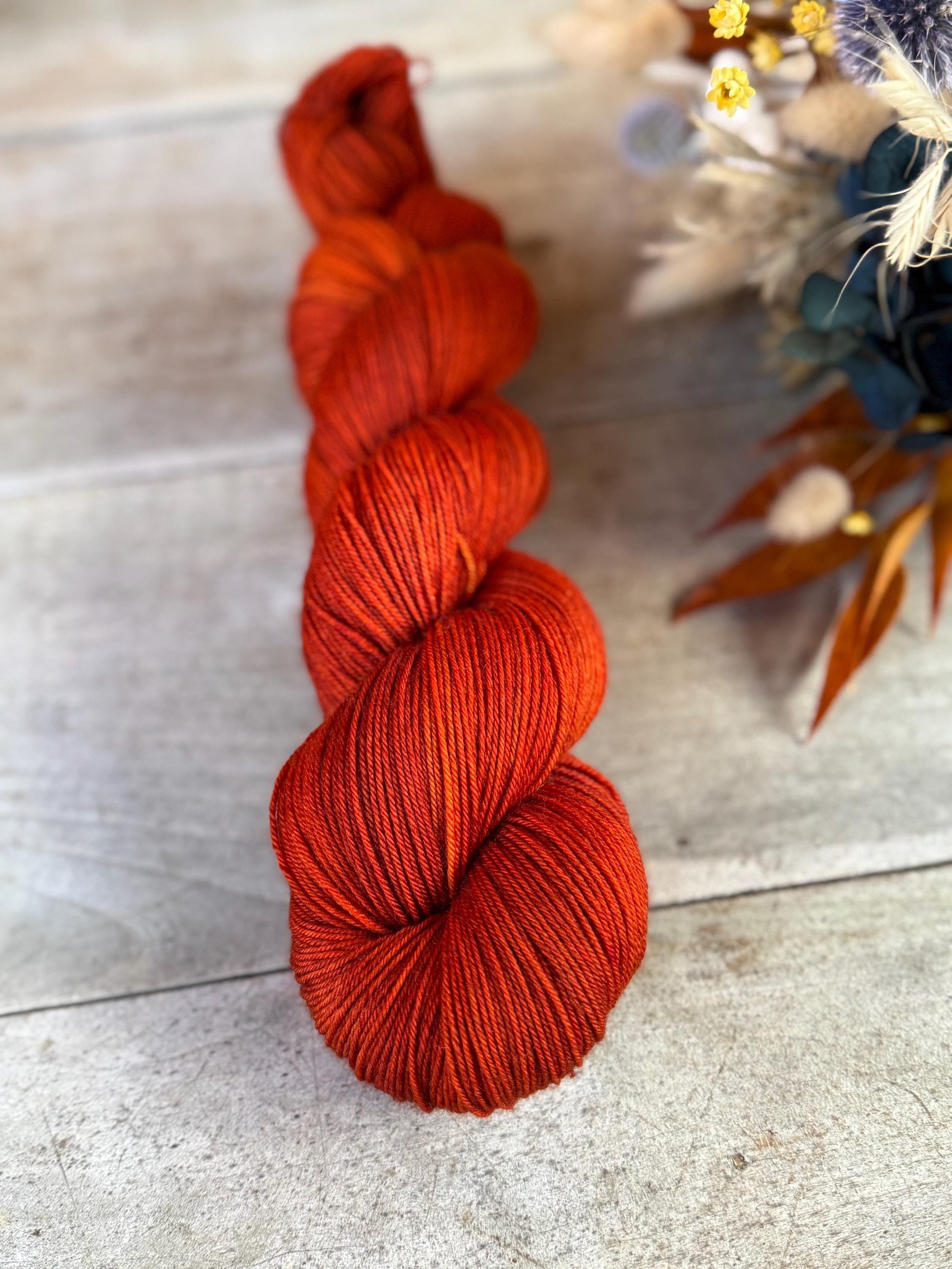 Laine teinte à la main Capucine Fingering Mérinos ou Mérinos nylon ou DK Mérinos ou Lace Mohair et soie